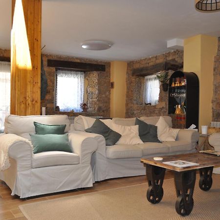 El Rincon Secreto De Gredos Especializada En Celiaquia Y Diabetes Y Jacuzzi Pension Tormellas Buitenkant foto