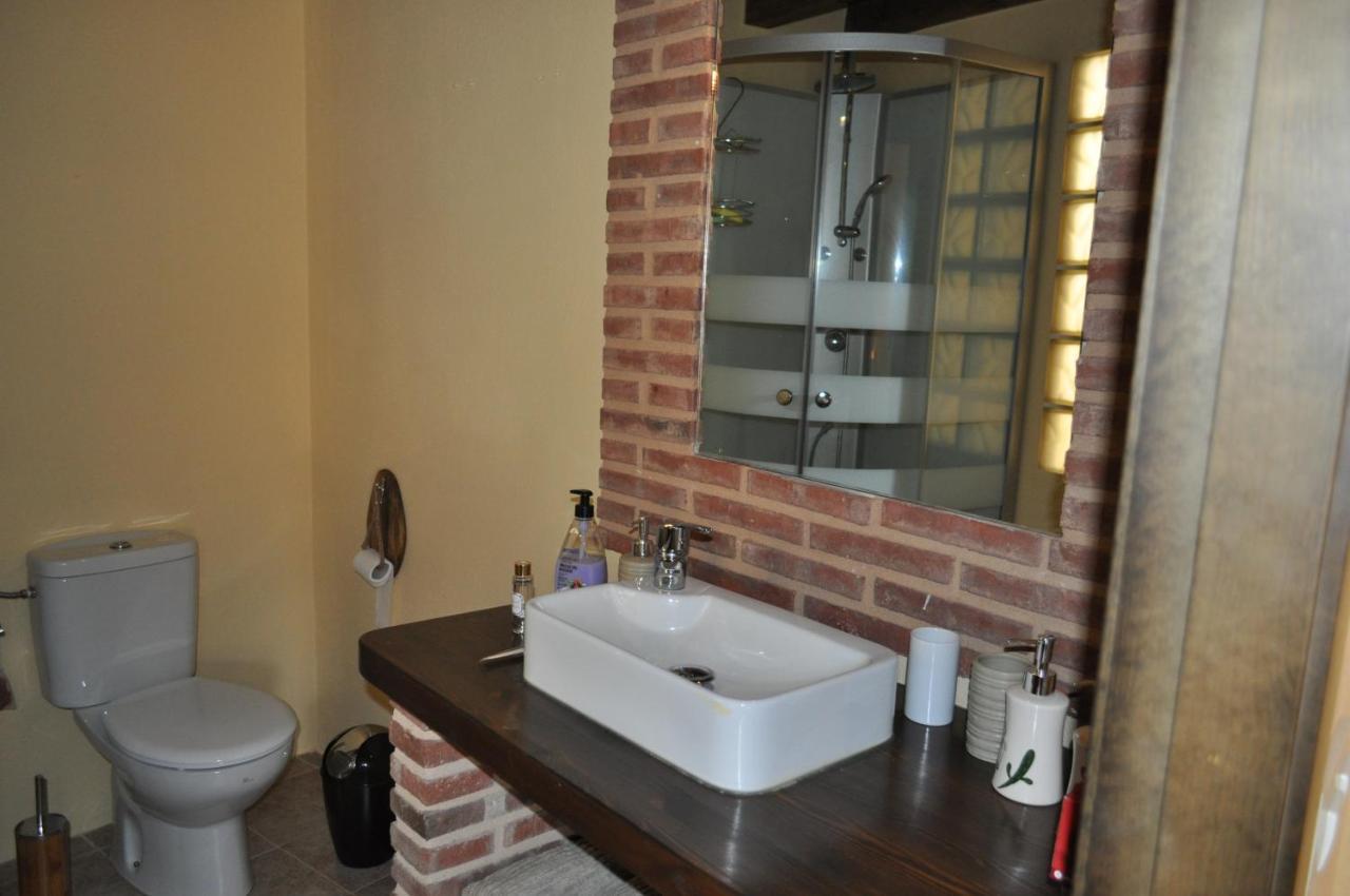 El Rincon Secreto De Gredos Especializada En Celiaquia Y Diabetes Y Jacuzzi Pension Tormellas Buitenkant foto